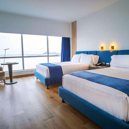 Wyndham Guayaquil, Puerto Santa Ana Hotel Kültér fotó