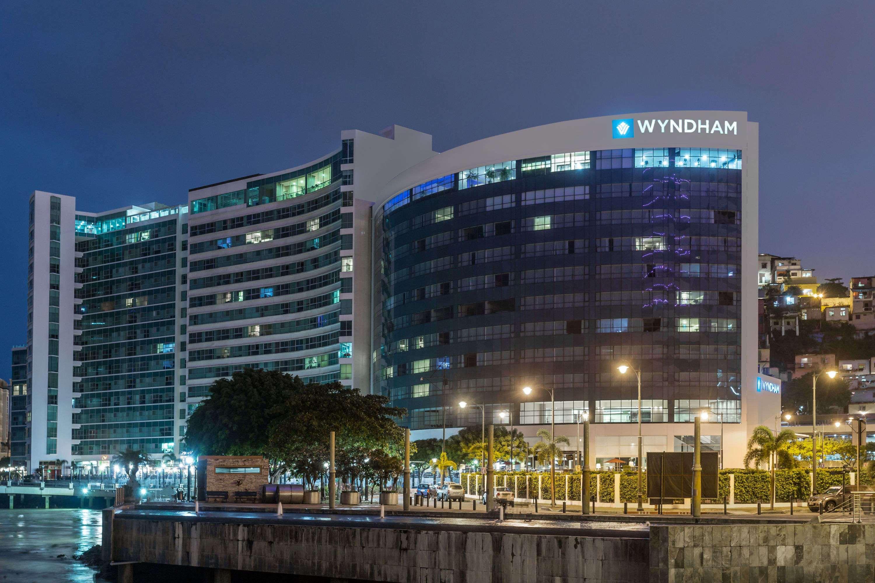 Wyndham Guayaquil, Puerto Santa Ana Hotel Kültér fotó