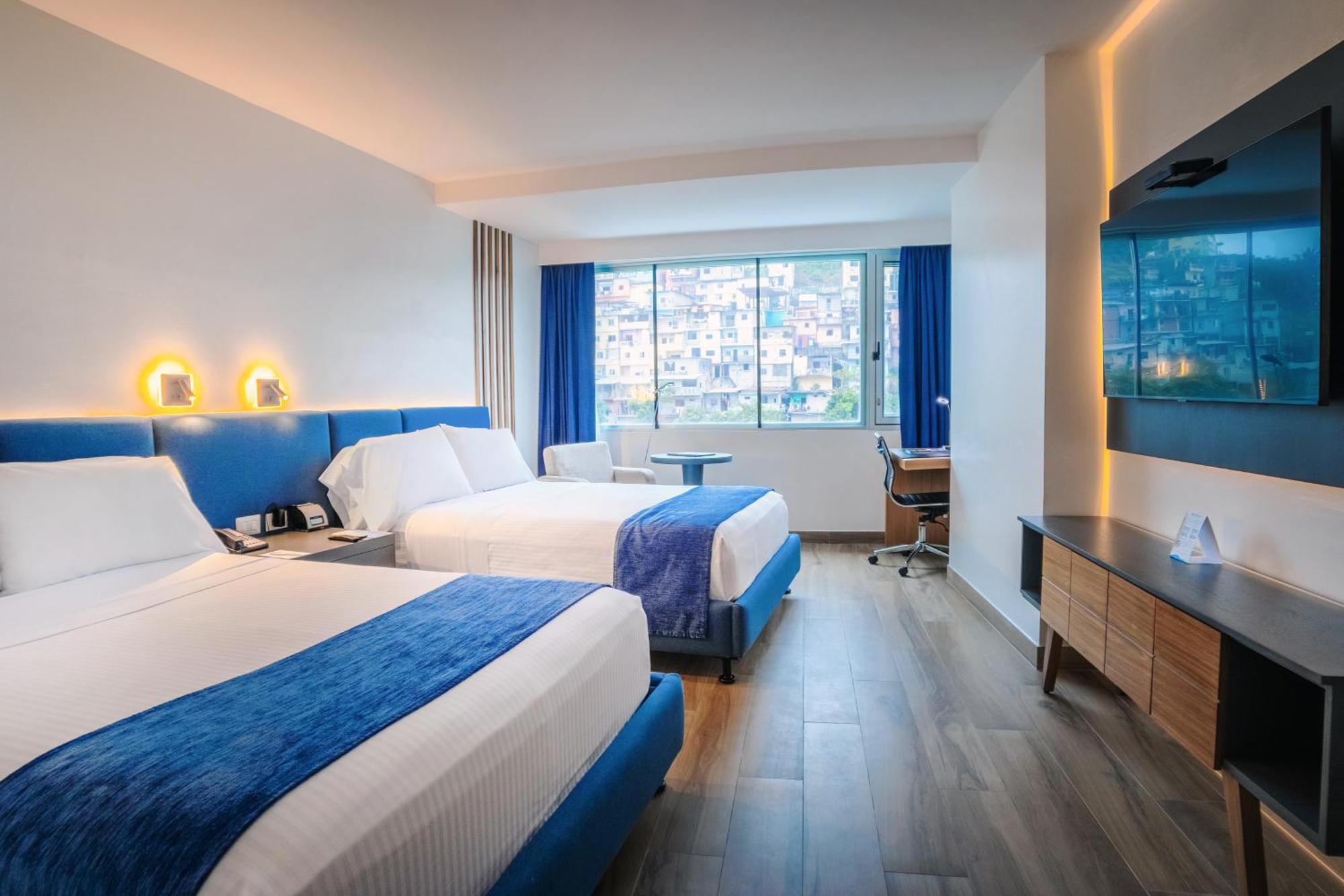 Wyndham Guayaquil, Puerto Santa Ana Hotel Kültér fotó Deluxe Room