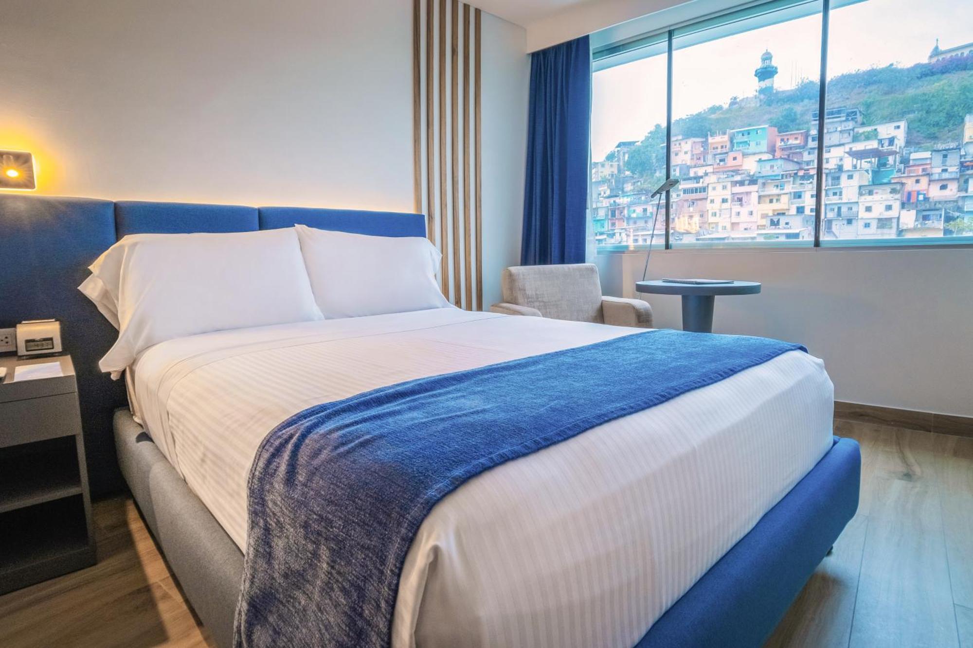 Wyndham Guayaquil, Puerto Santa Ana Hotel Kültér fotó