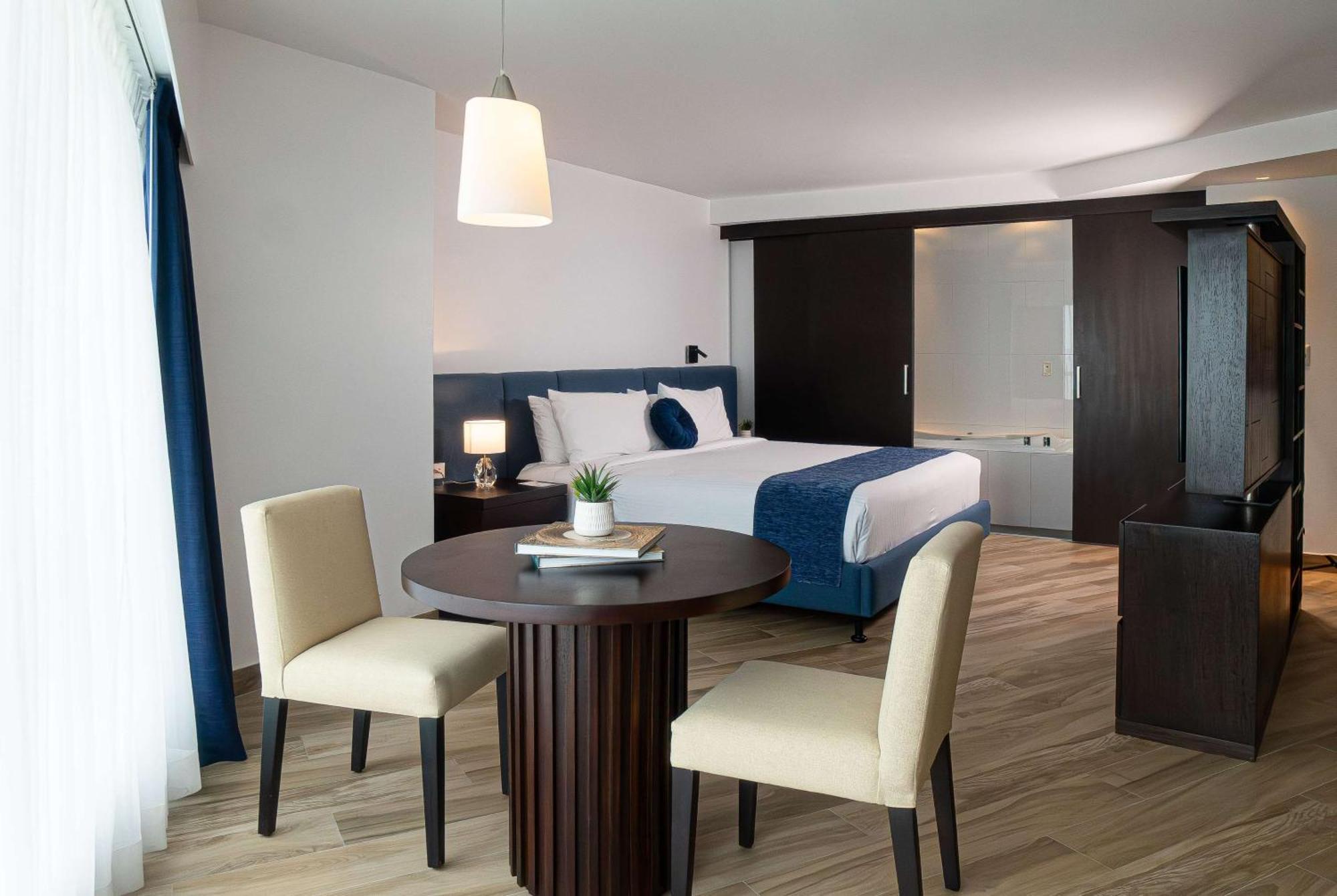 Wyndham Guayaquil, Puerto Santa Ana Hotel Kültér fotó